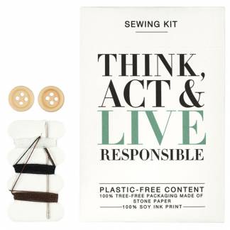 Sys&aelig;t, Think, Act & Live Responsible, med n&aring;l, sikkerhedsn&aring;l, tr&aring;d og knapper