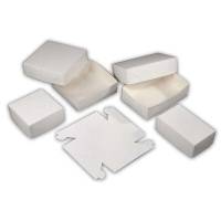 Kage&aelig;ske, Nr. 3 h&oslash;j,230x230x80mm Pap, hvid, pakke a 250 stk F&oslash;devaregodkendt