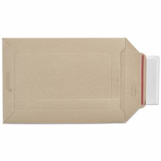 B&oslash;lgepap kuvert, Master'in Access, 330 x 490 mm, Kort side &aring;ben, A3 med selvkl&aelig;bende flap med afrivningsstrimmel, 1-lags Testliner E-flute, Brun Lille master-logo, v&aelig;gt: 0.116 kg karton a 100 stk, palle a 1600 stk