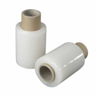 Mini h&aring;ndstr&aelig;kfilm, Standard, cast 150\% str&aelig;k, 20 &micro;m, 100 mm x 150.00 m kernediameter: 38 mm Kernel&aelig;ngde: 140 mm, LLD-PE Indvendig kl&aelig;b, transparent rullev&aelig;gt: 0.30 kg, kasse a 40 ruller palle a 1680 ruller