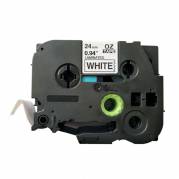 Q-connect TZe-tape 24mm x 8m sort/hvid 