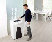 HSM Securio makulator P44i P4 3,9x40 konfetti incl. CD sk&aelig;re