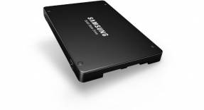 SAMSUNG PM1733 PCIe 4.0 SSD 15360GB 2.5i